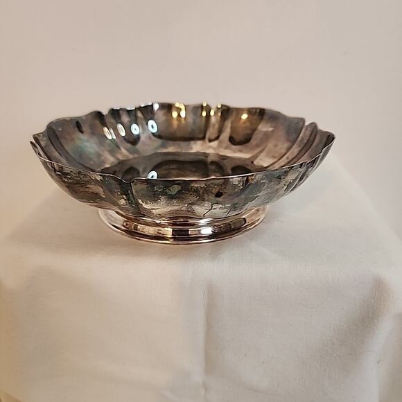 Vtg Oneida Silversmiths Silver Plated Serving Candy Dish Bowl 7 In Footed - Picture 1 of 7